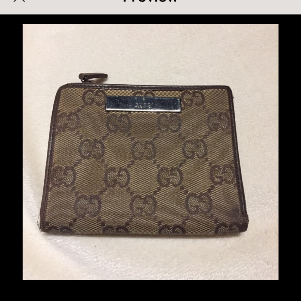Vintage Authentic Gucci Wallet
